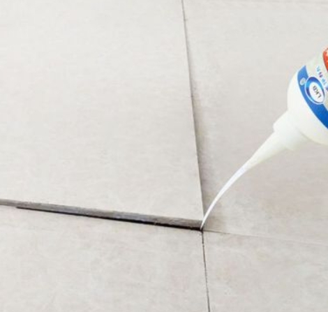 乳源瓷砖空鼓维修公司分享卫生间瓷砖脱落的原因可能有以下几点